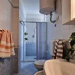 Albatros Apartment *